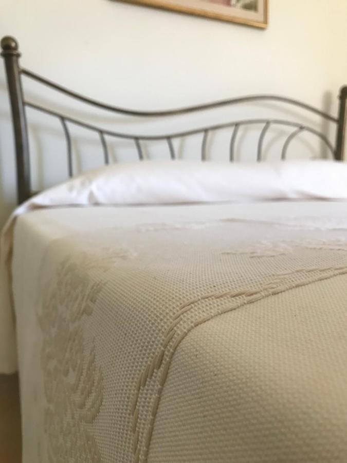 Domo Antiga Guest Rooms Sorso Exterior foto