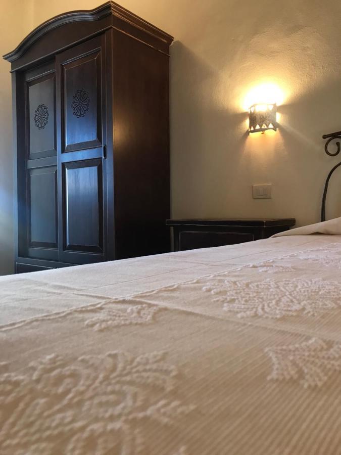 Domo Antiga Guest Rooms Sorso Exterior foto