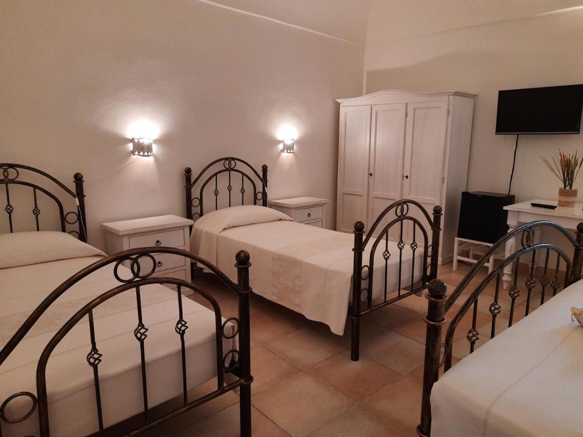 Domo Antiga Guest Rooms Sorso Exterior foto